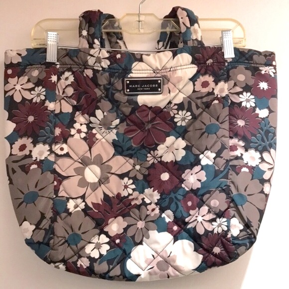 Marc Jacobs Quilted Flower Floral Tote Bag
Professionally Cleaned EUC - Picture 2 of 12
